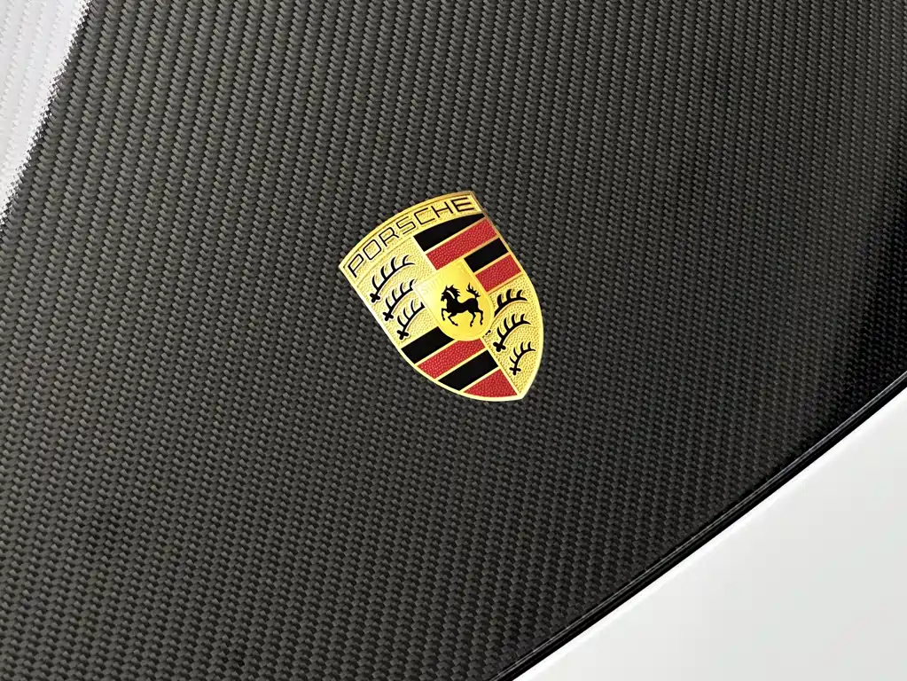 Porsche 911 2025 — фото 29