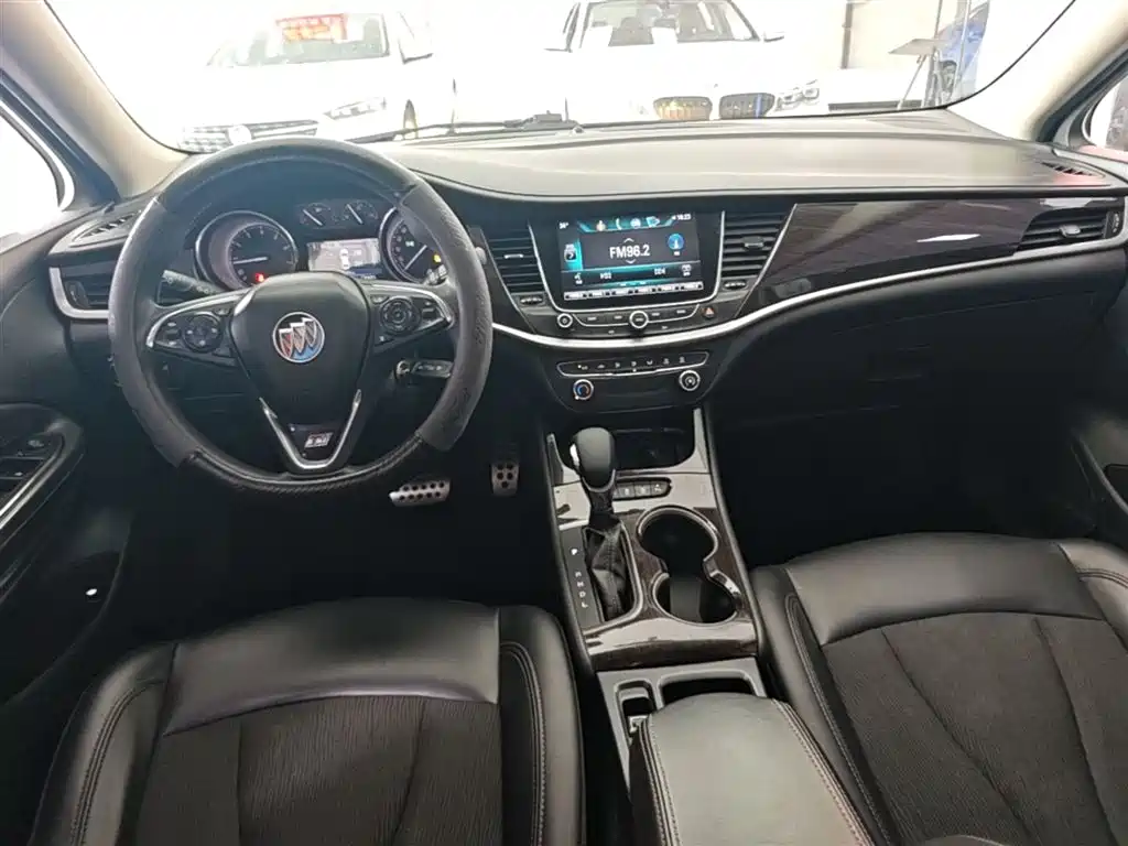 Buick Verano 2018 — фото 10