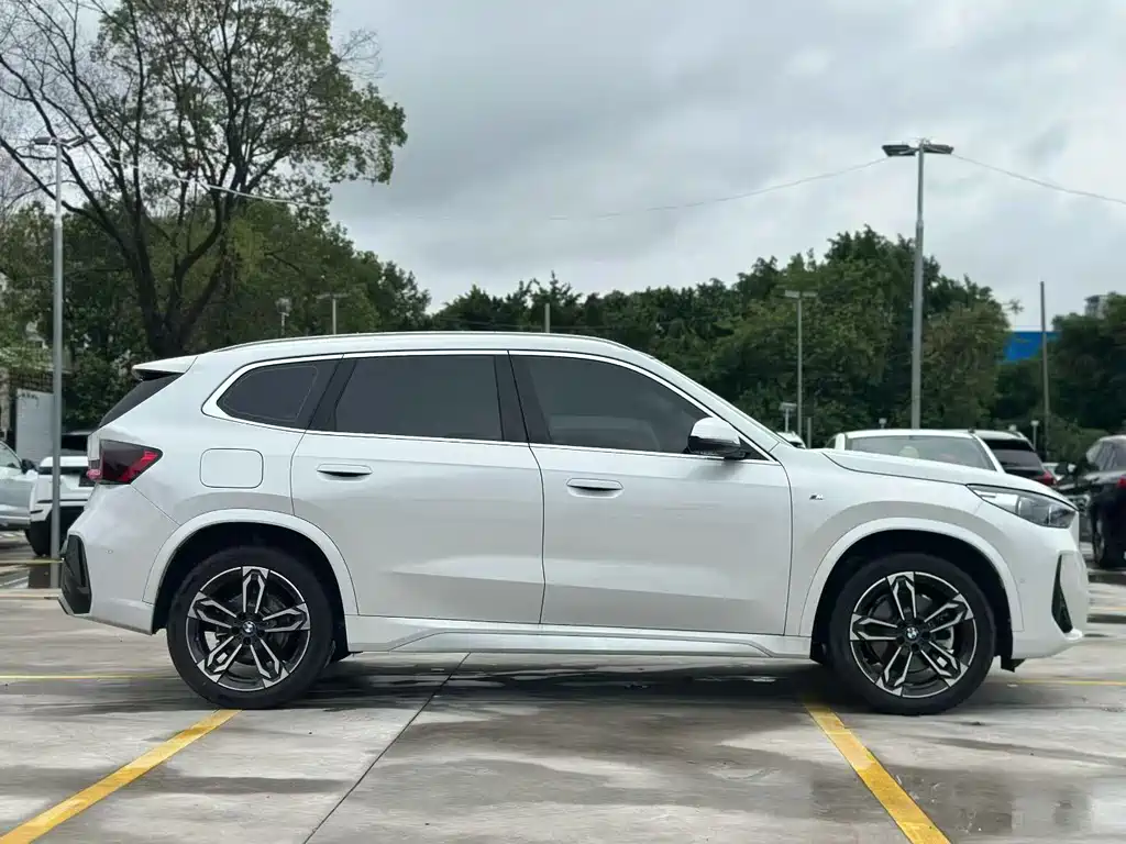 BMW X1 2024 — фото 9