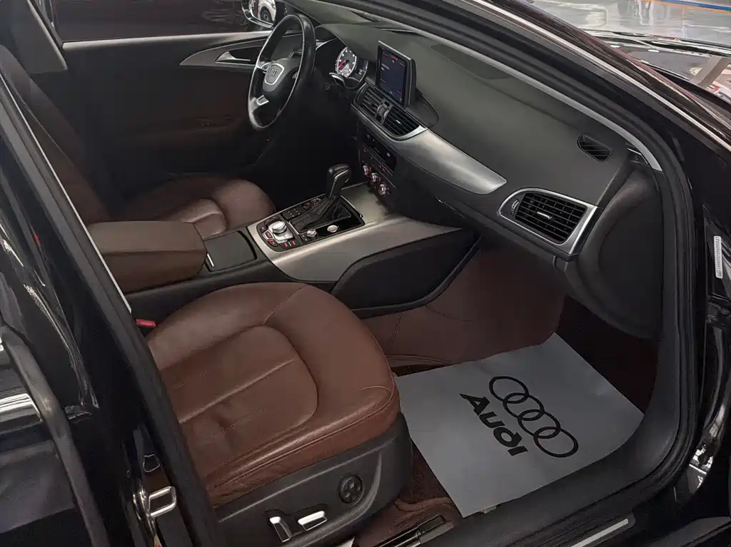 Audi A6L 2018 — фото 16