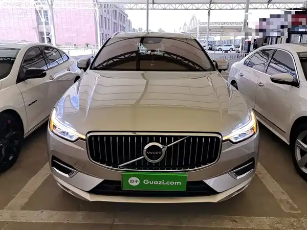 Volvo XC60 2020