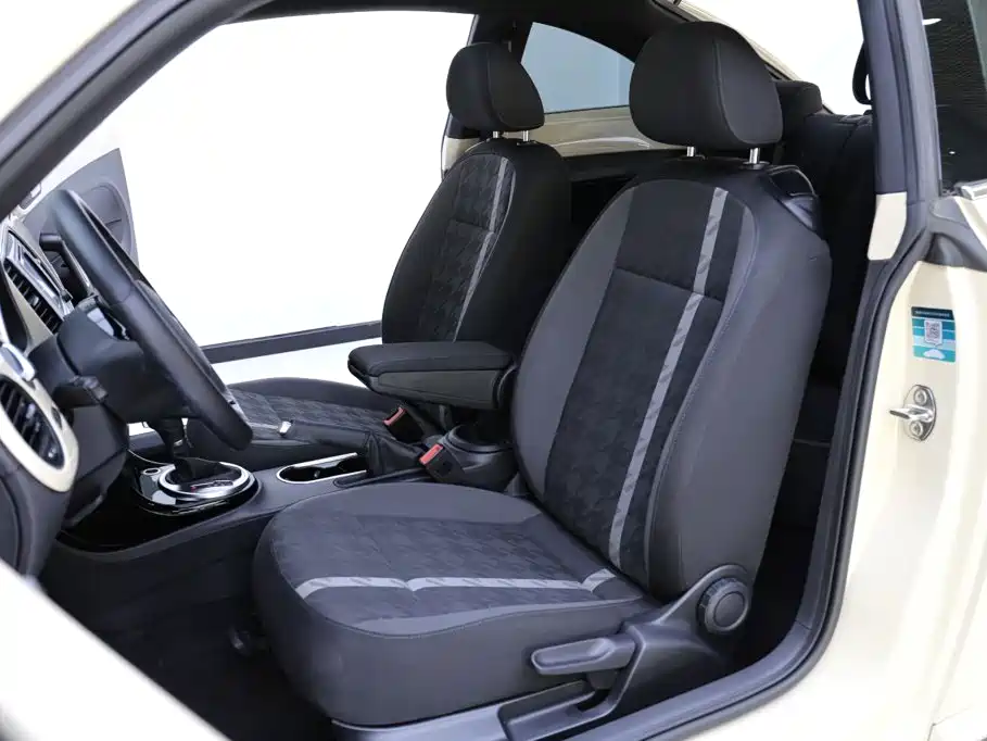 Volkswagen Beetle 2020