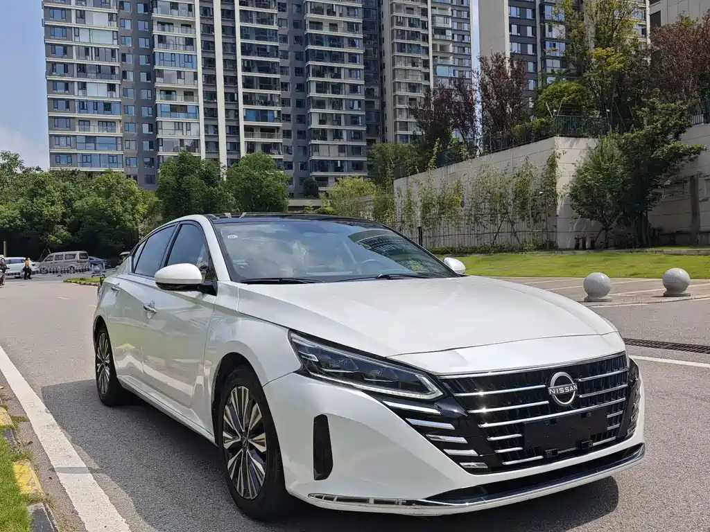 Nissan Teana 2023 — фото 3