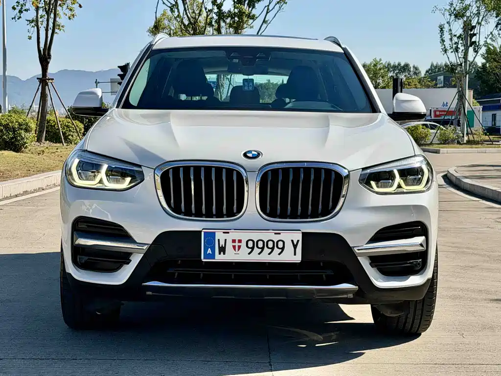 BMW X3 2020 — фото 2