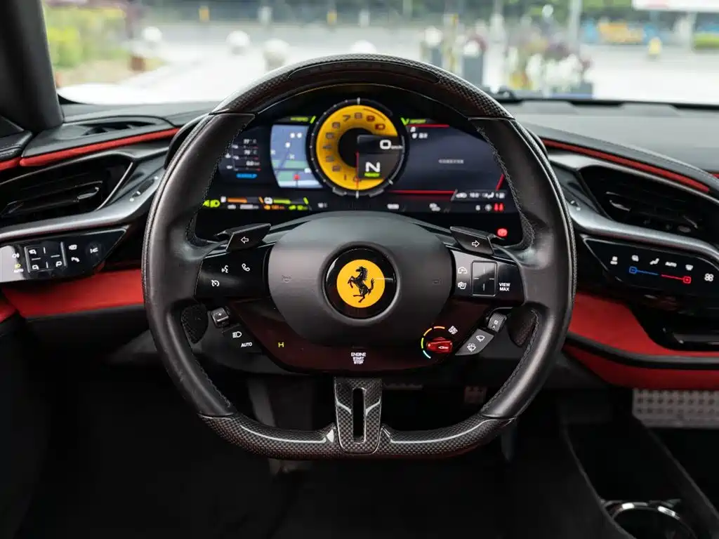Ferrari SF90 2023 — фото 12