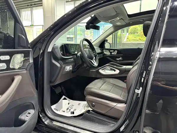 Mercedes-Benz GLS 2021