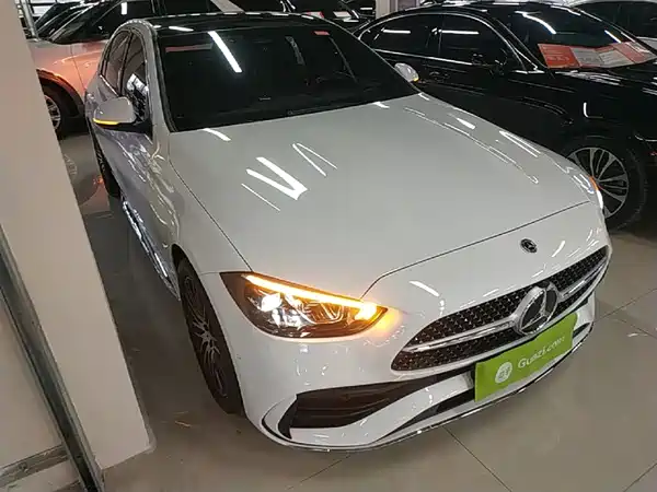 Mercedes-Benz C-Class 2023