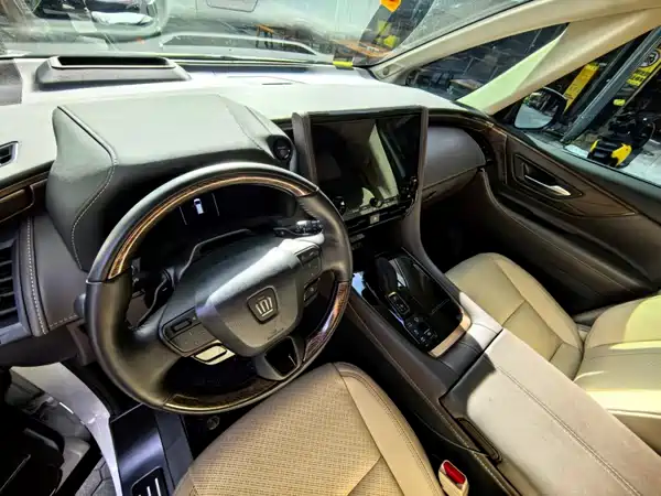 Toyota Vellfire 2025