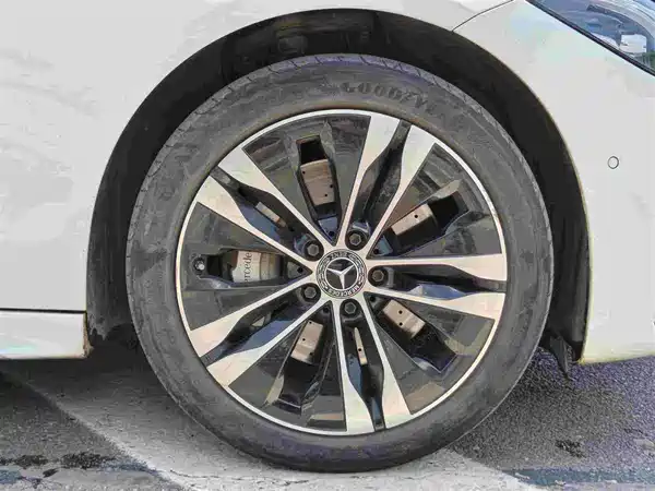 Mercedes-Benz C-Class New Energy 2023