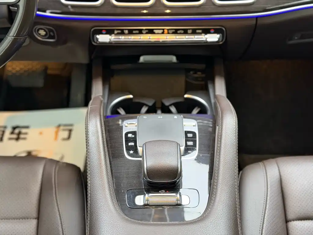 Mercedes-Benz GLE 2020 — фото 10