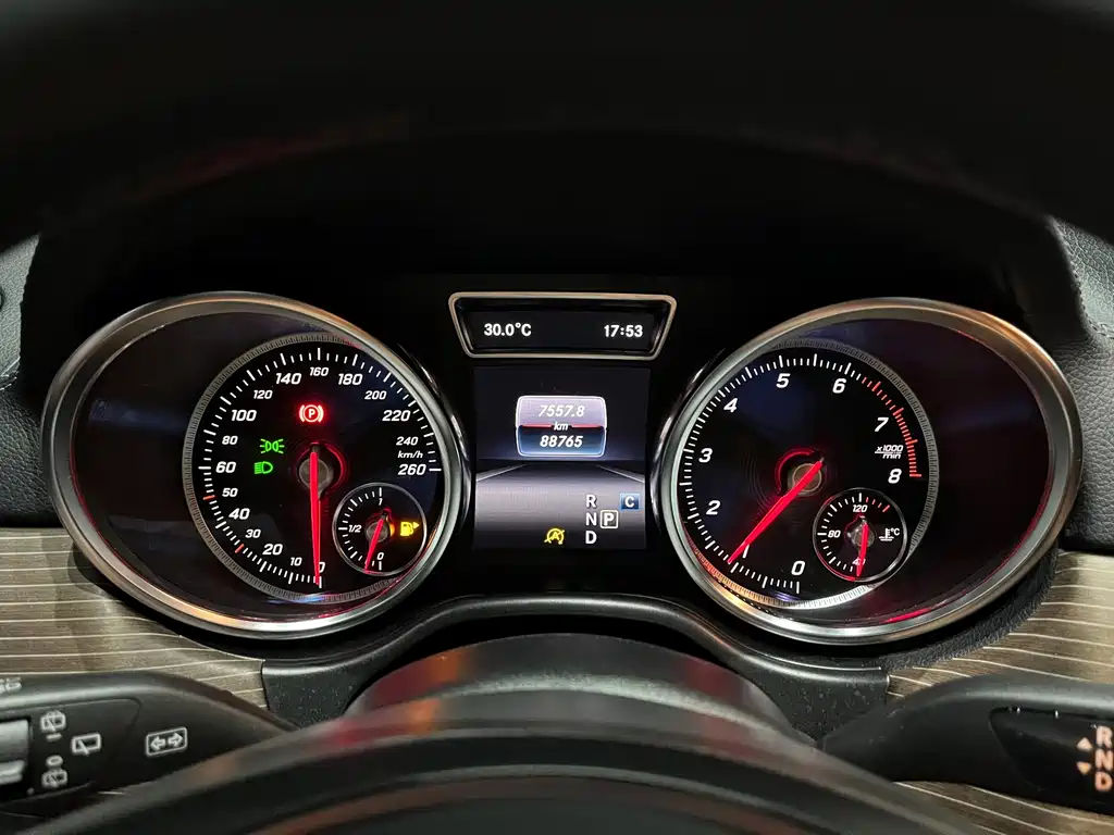 Mercedes-Benz GLE 2019 — фото 17