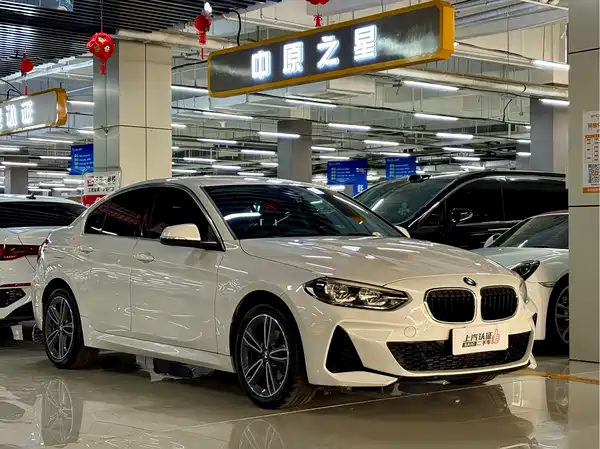 BMW 1 Series 2022