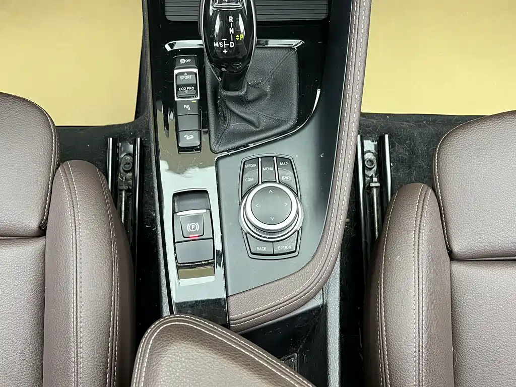 BMW X1 2022 — фото 22