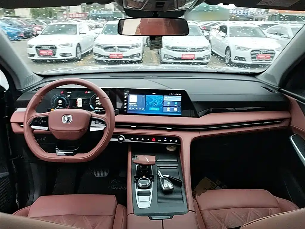 Changan CS75 PLUS 2023 — фото 10