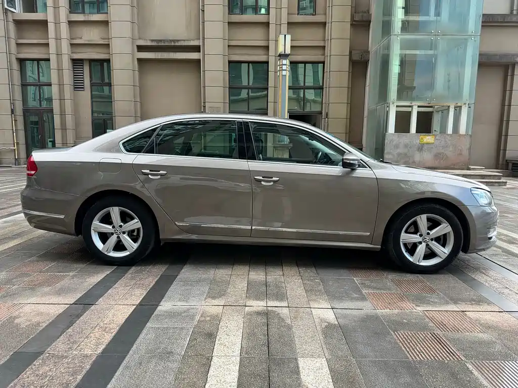 Volkswagen Passat 2014