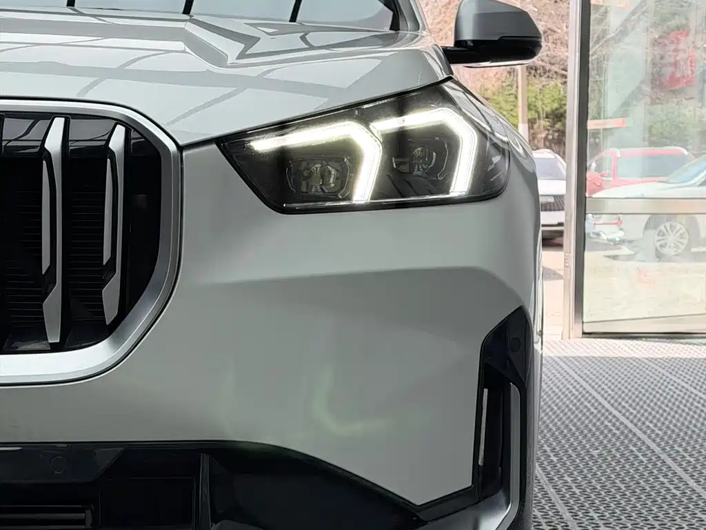 BMW X1 2023 — фото 7