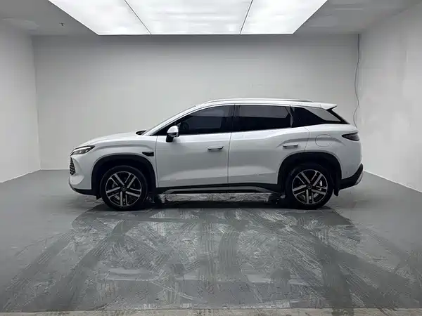 BYD Song L DM-i 2025