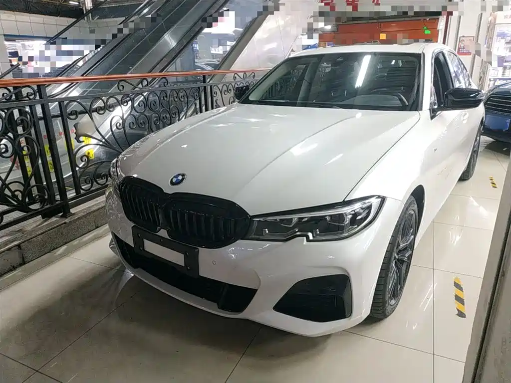 BMW 3 Series 2021