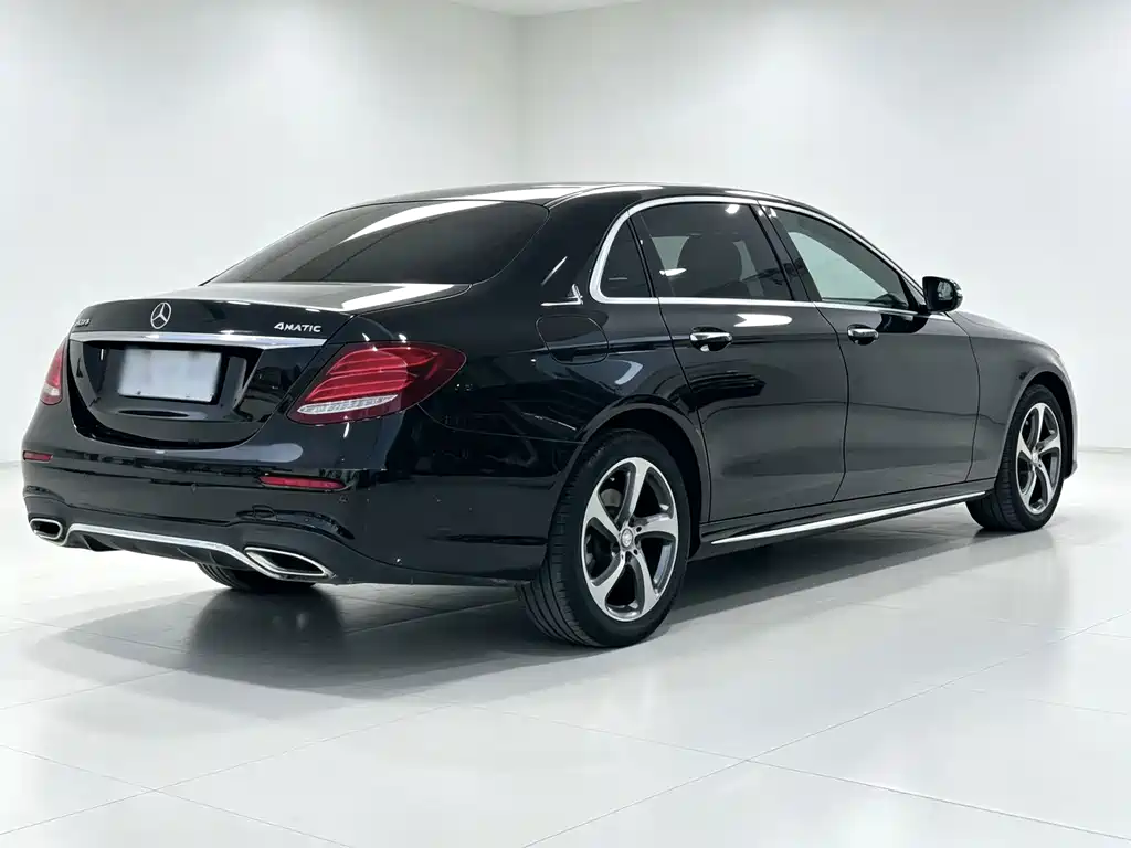 Mercedes-Benz E-Class 2017 — фото 6