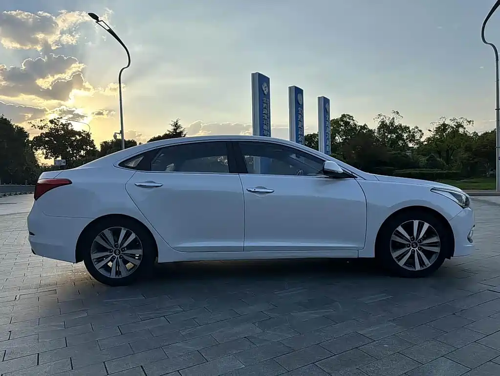 Hyundai Mistra 2016 — фото 8