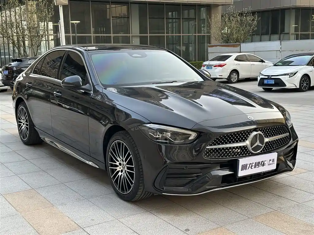 Mercedes-Benz C-Class 2023 — фото 5
