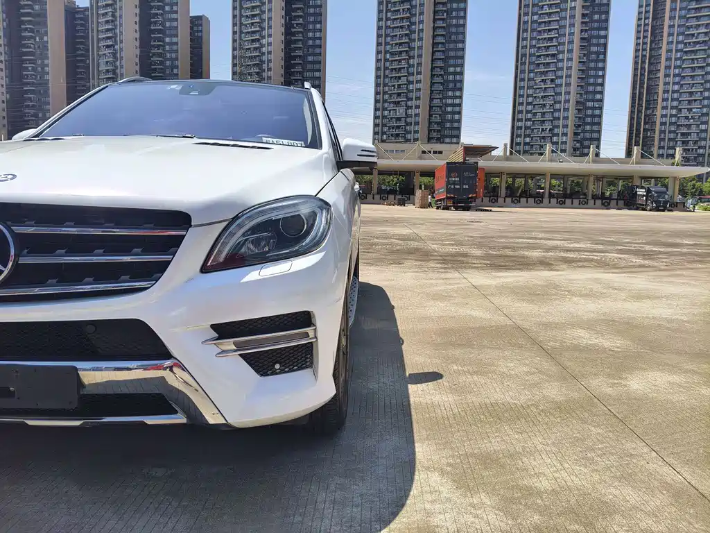 Mercedes-Benz M-Class 2015 — фото 17