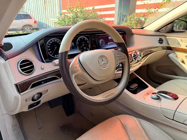 Mercedes-Benz S-Class 2016
