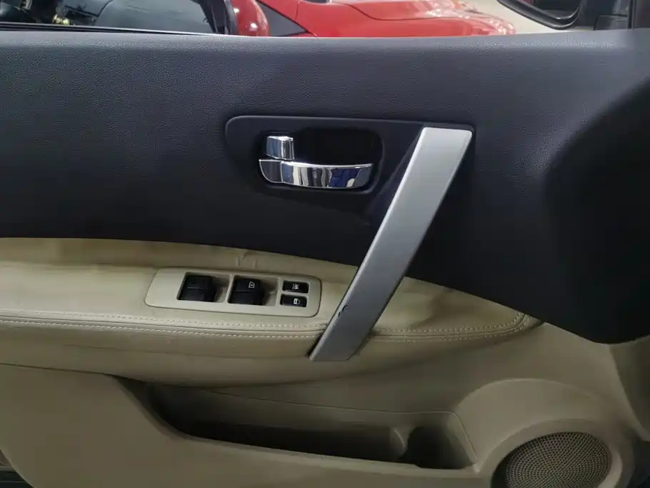 Nissan Qashqai 2014