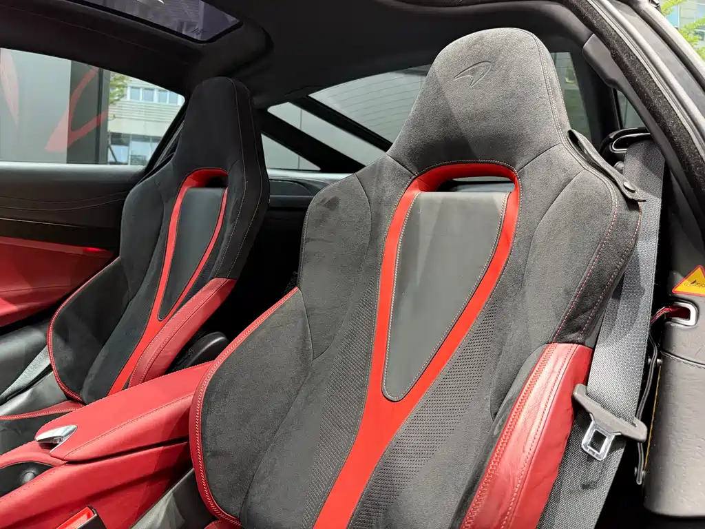 McLaren 720S 2018 — фото 10