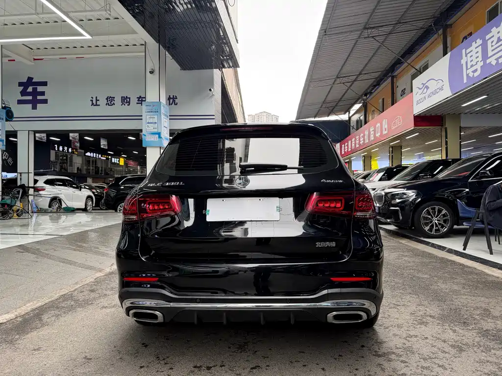 Mercedes-Benz GLC 2020 — фото 23