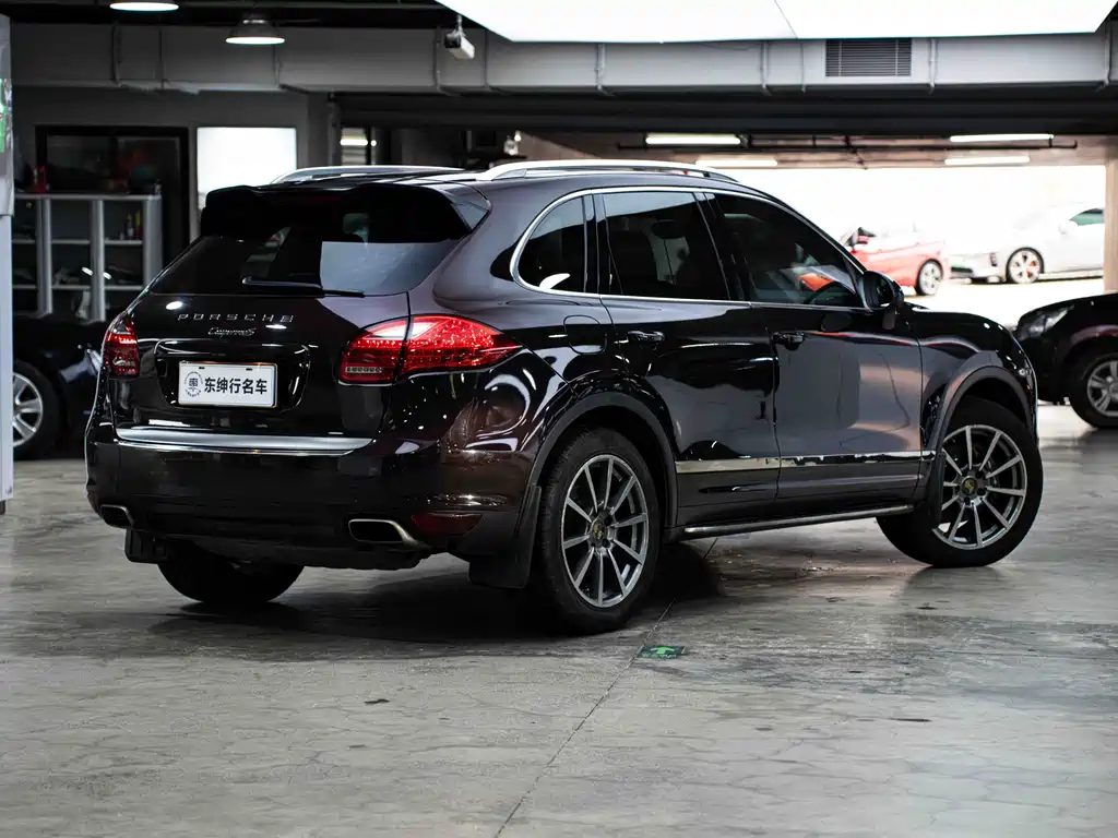 Porsche Cayenne 2013