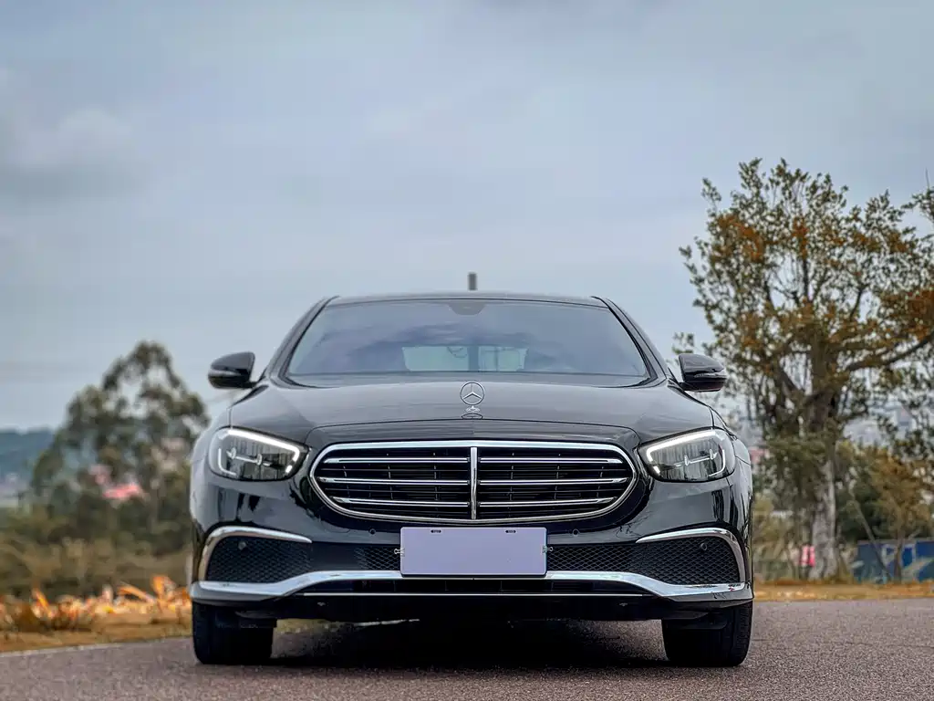 Mercedes-Benz E-Class 2021 — фото 2