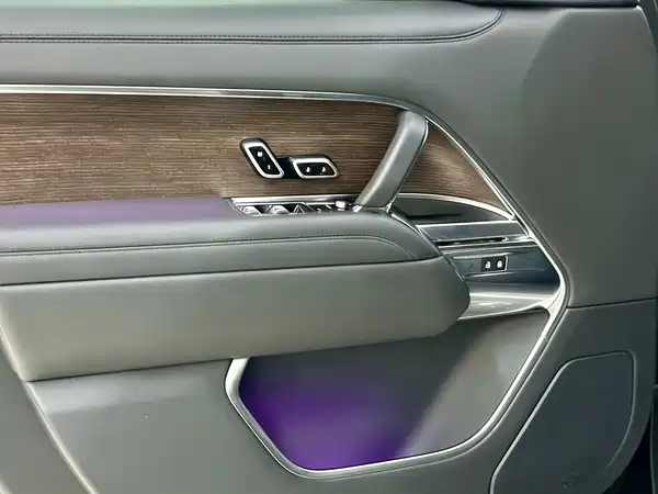 Land Rover Range Rover 2024