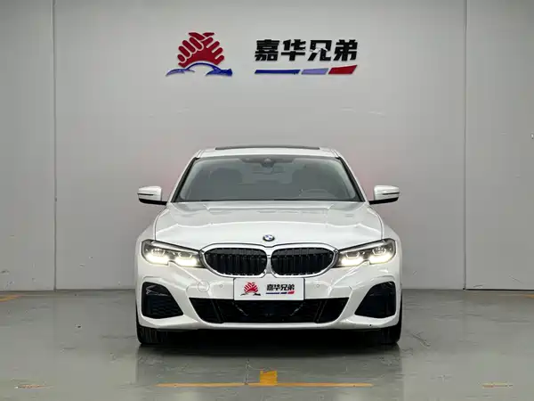 BMW 3 Series 2021