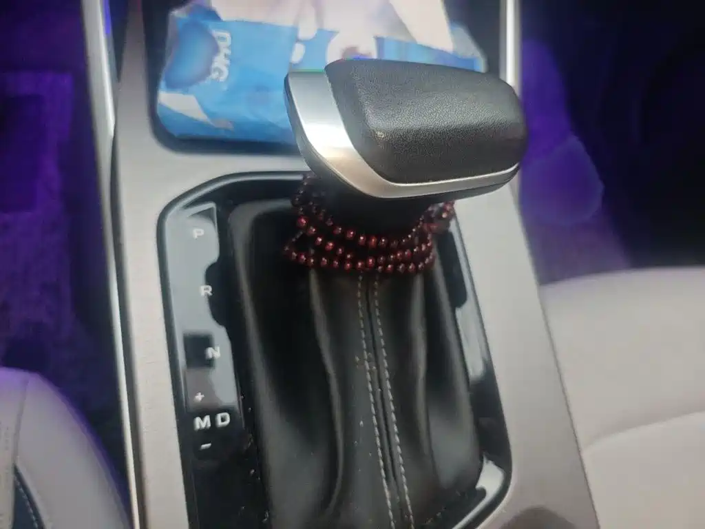 Geely Emgrand 2023