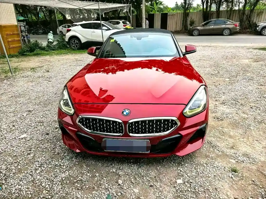 BMW Z4 2023 — фото 3