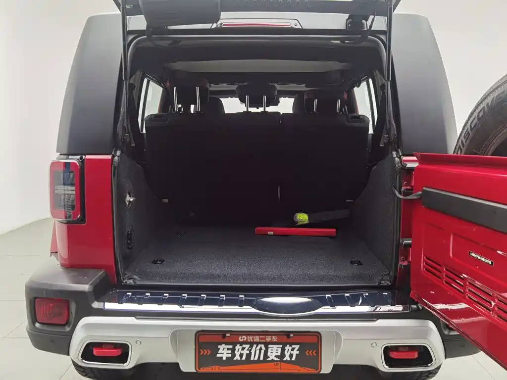 BAIC BJ40 2023 — фото 16