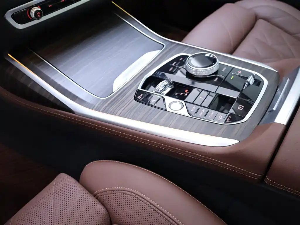 BMW X7 2023 — фото 12
