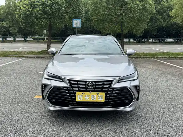 Toyota Avalon 2022