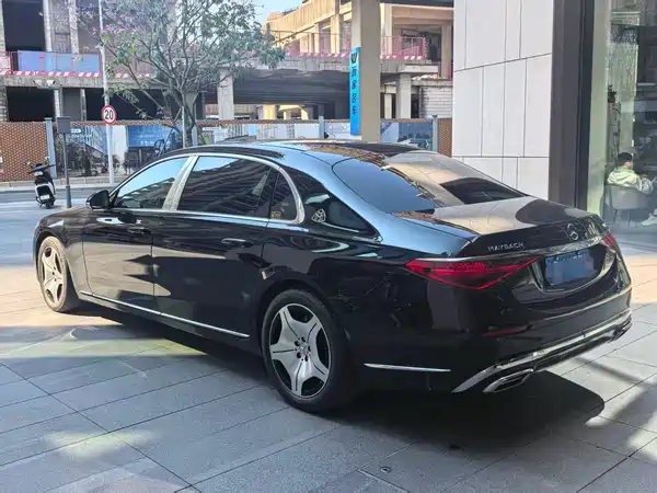 Mercedes-Benz Maybach S-Class 2023