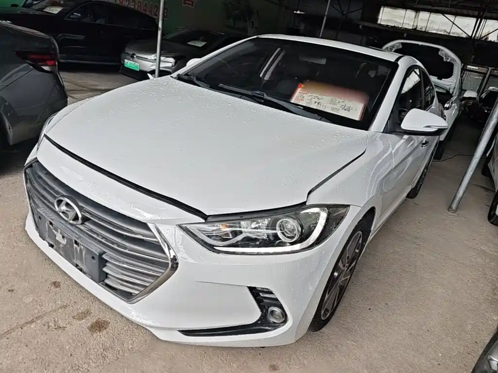 Hyundai Celesta 2017 — фото 2