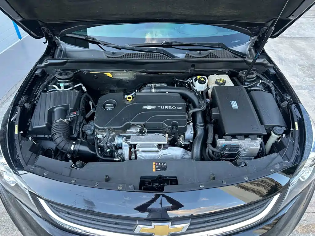 Chevrolet Malibu 2017 — фото 19