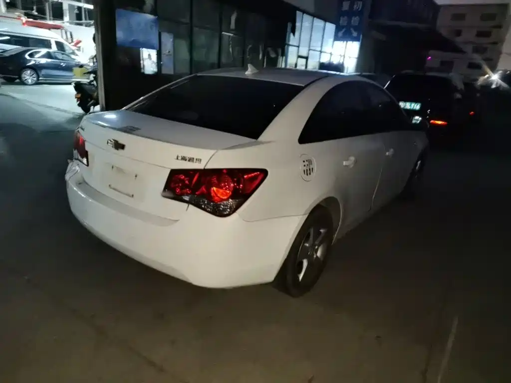 Chevrolet Cruze 2014