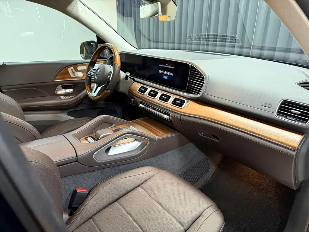 Mercedes-Benz GLS 2020 — фото 7