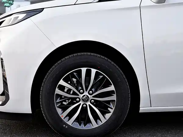 Buick GL8 2025