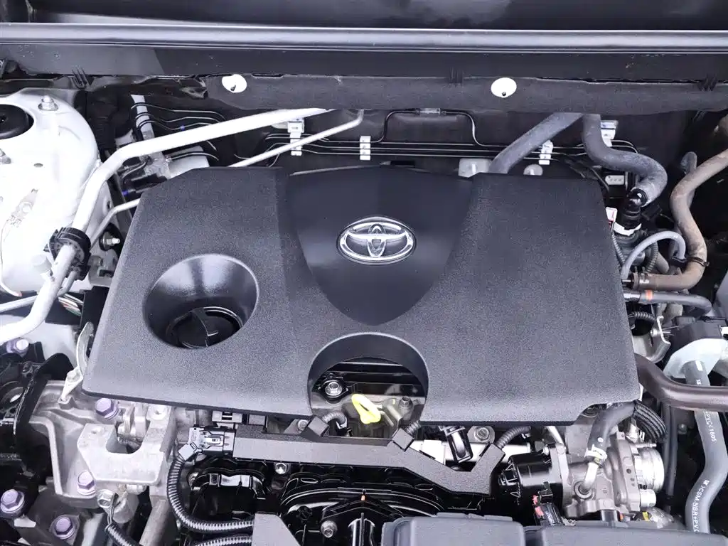Toyota RAV4 2021 — фото 23