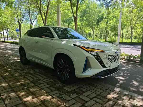 Changan Auchan Z6 New Energy 2023