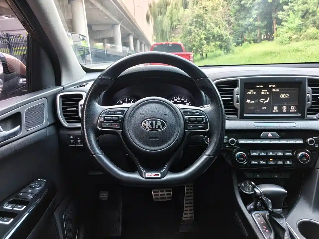 Kia KX5 2016 — фото 12