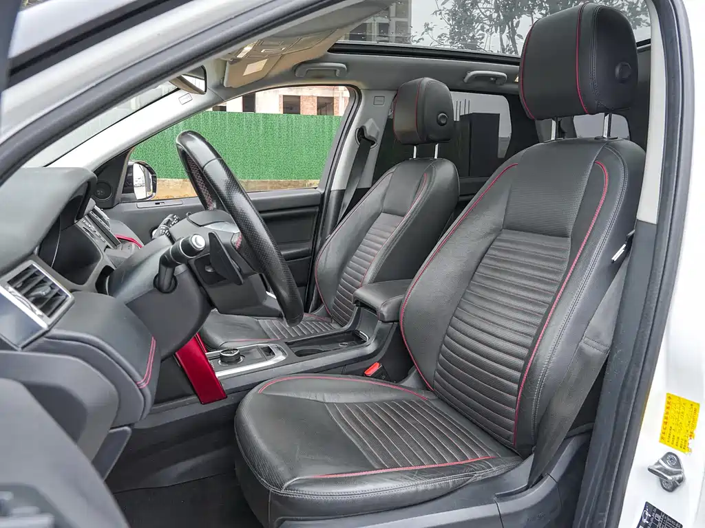 Land Rover Discovery Sport 2019 — фото 20