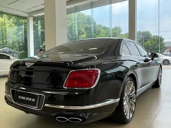 Bentley Flying Spur 2022